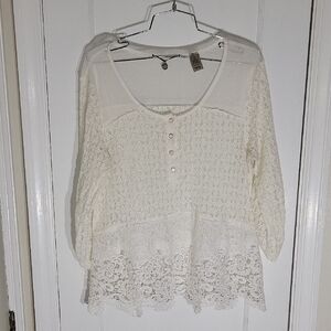 BKE Cream Lace Blouse SZ XL🏖